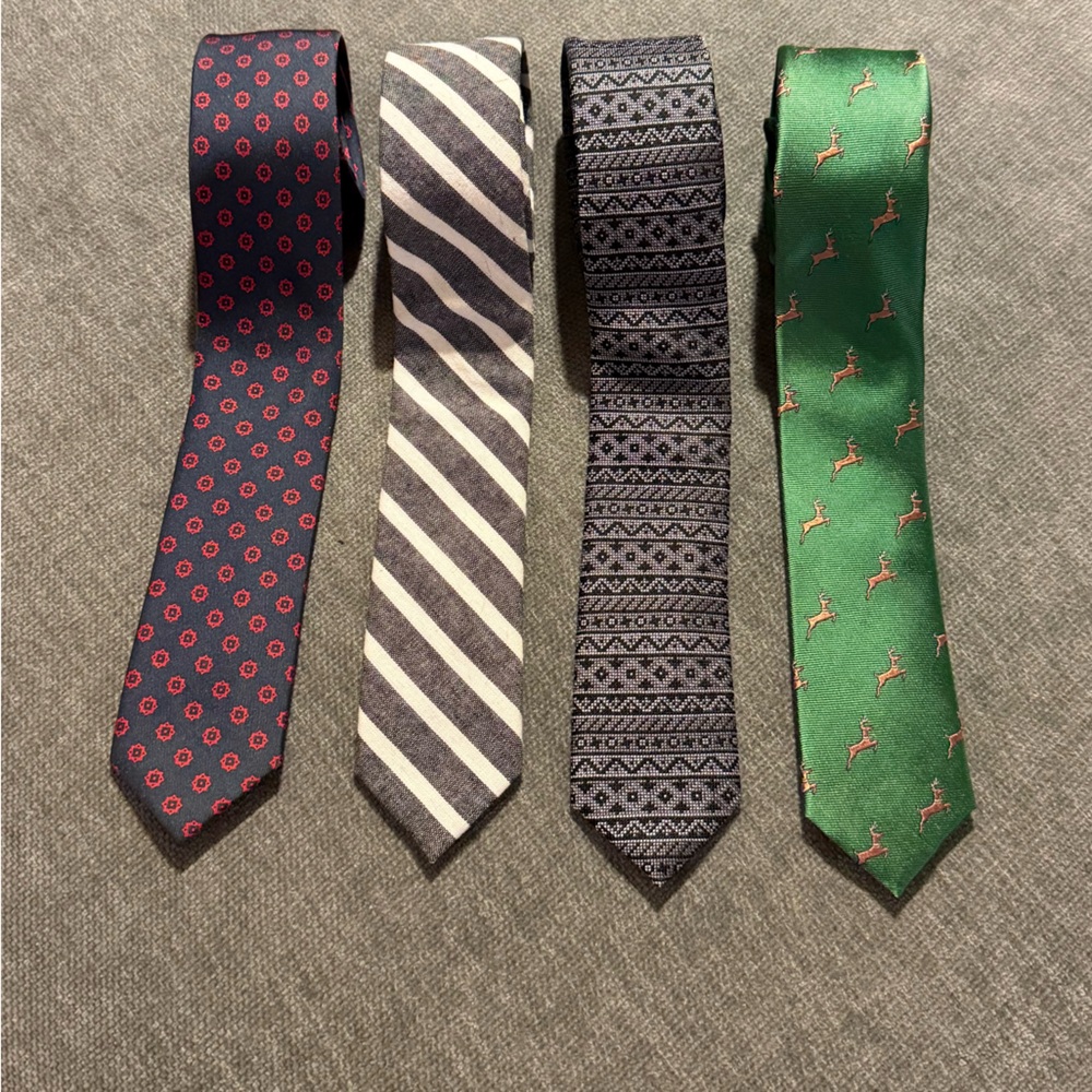 The Tie Bar Elegant Men's Tie Set - Green, Gray, Black, and Navy